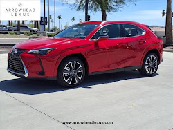 2025 Lexus UX 300h Premium