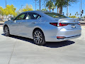 2025 Lexus ES 300h