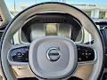 2020 Volvo XC90 T6 Momentum