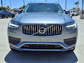 2020 Volvo XC90 T6 Momentum