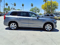 2020 Volvo XC90 T6 Momentum