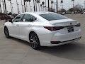2025 Lexus ES 300h