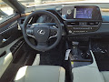 2025 Lexus ES 300h