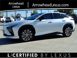 2023 Lexus RZ 450e Luxury