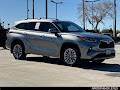 2025 Toyota Highlander Hybrid Limited 25th Edition