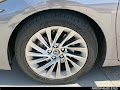 2019 Lexus ES 300h Luxury