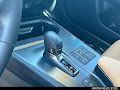 2025 Lexus UX 300h Premium